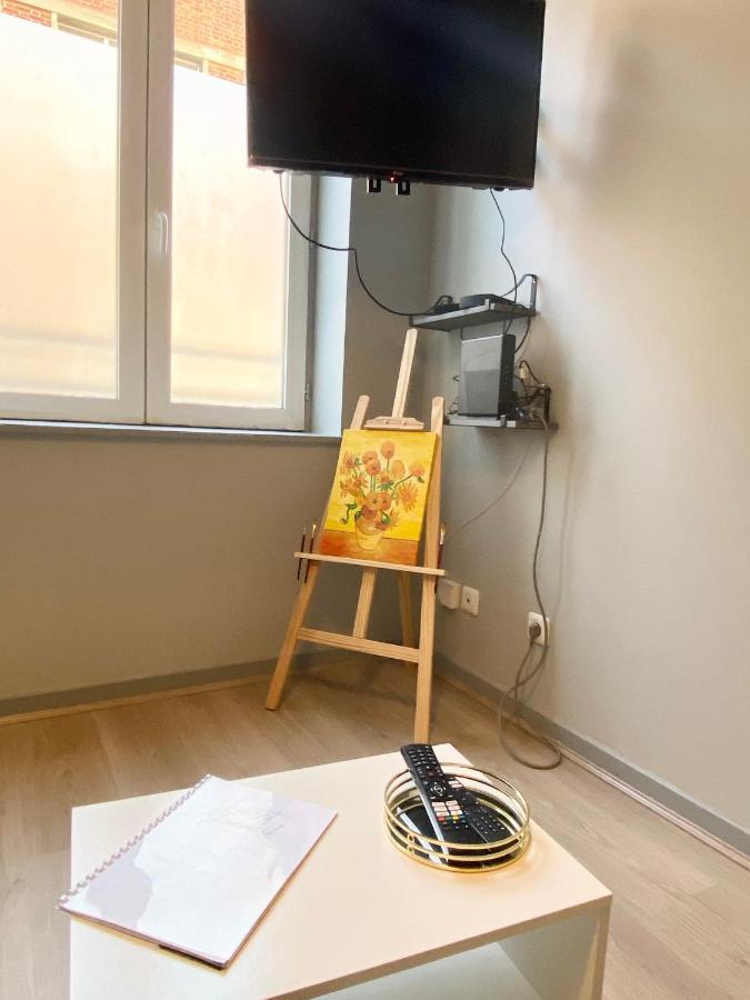 Van Gold - Appartement - Centre Ville Calais Dış mekan fotoğraf