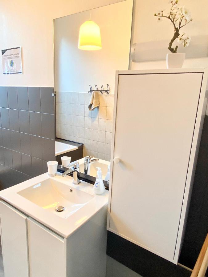 Van Gold - Appartement - Centre Ville Calais Dış mekan fotoğraf