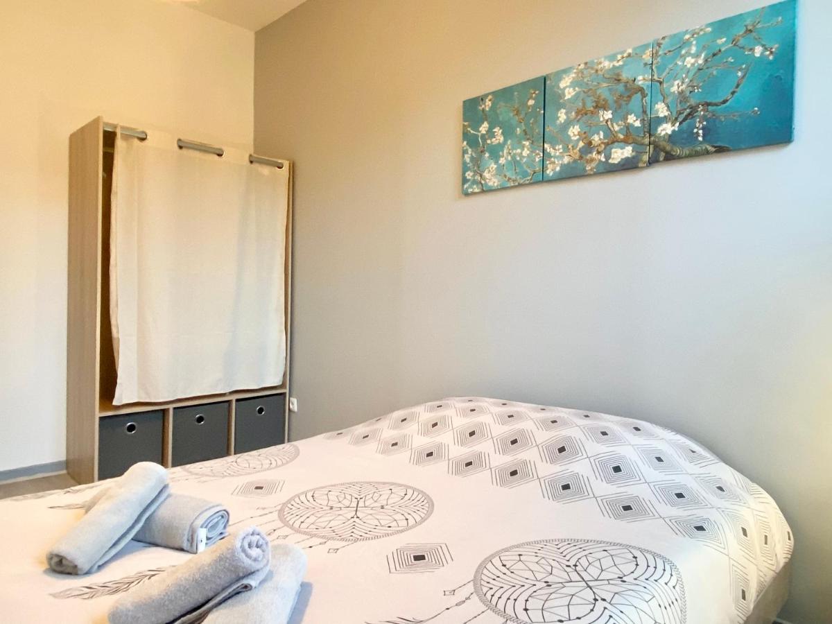 Van Gold - Appartement - Centre Ville Calais Dış mekan fotoğraf